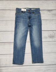 Straight - Medium Wash Jeans